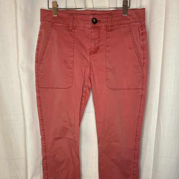 Cabi 5178 Hutton Jogger Nantucket Red - Picture 2 of 4